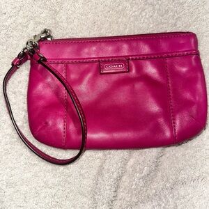 Coach Daisy Spectator Wristlet/Cosmetic Bag